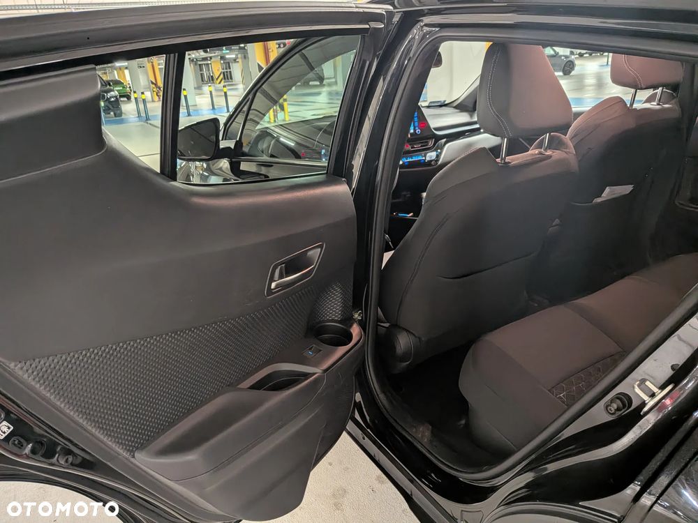 Toyota C-HR - 17