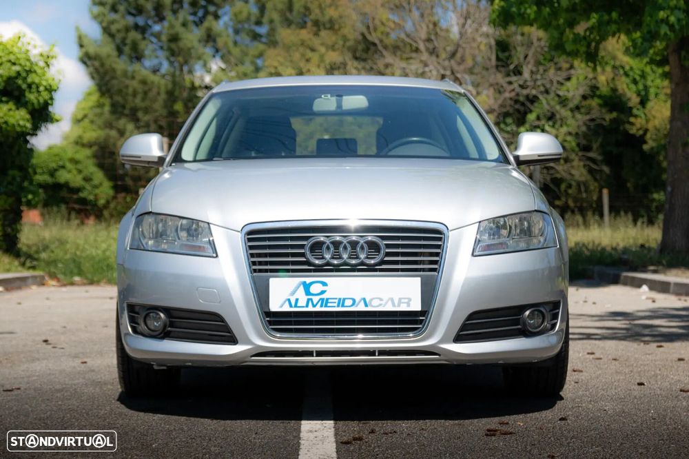 Audi A3 Sportback 1.6 TDI Attraction - 3