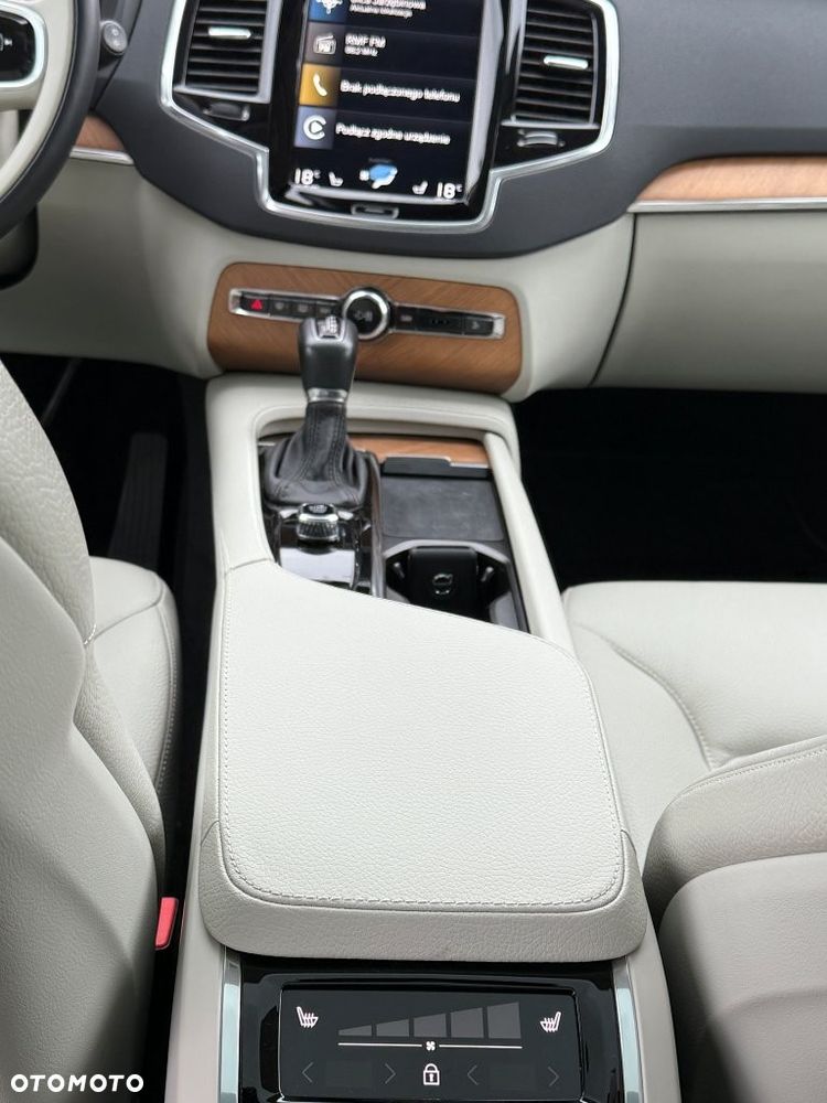 Volvo XC 90 T6 AWD Geartronic Momentum - 15