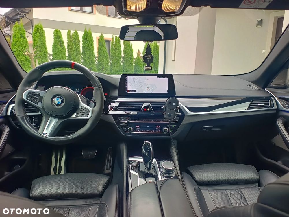 BMW Seria 5 530d xDrive M Sport sport - 7