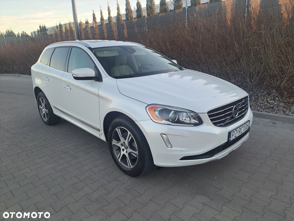 Volvo XC 60 T6 AWD Geartronic Summum - 10