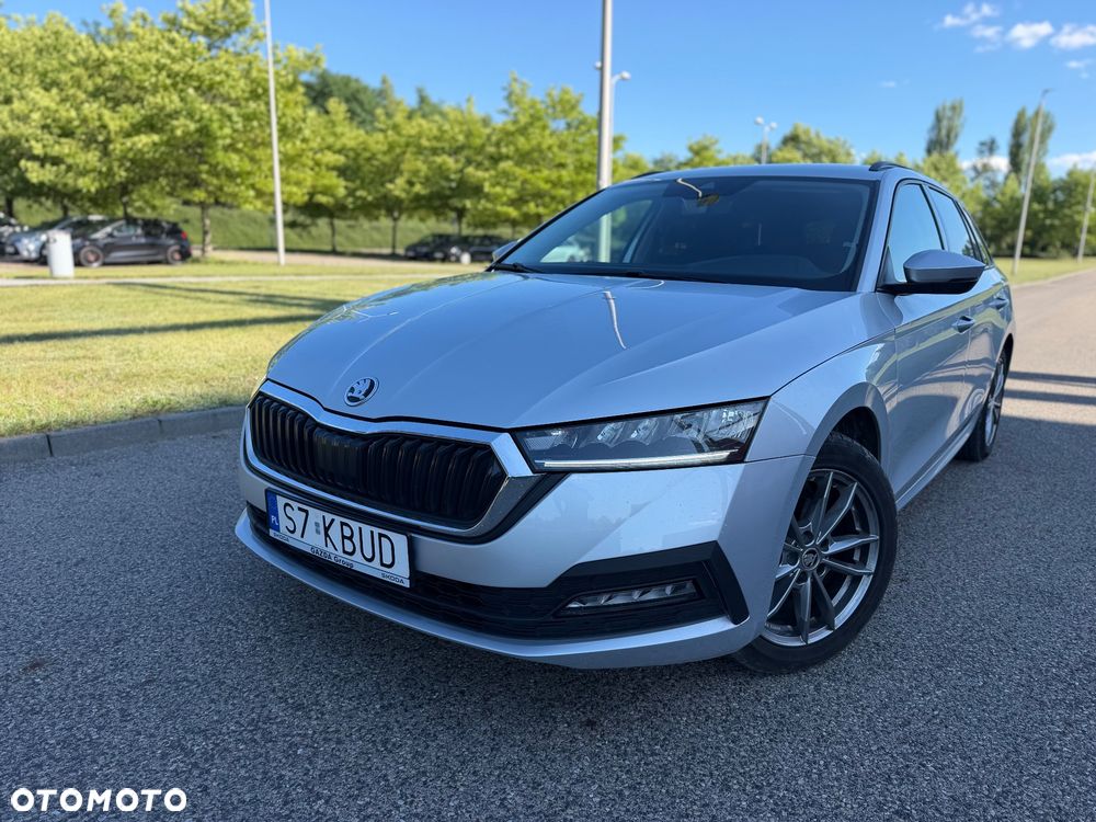Skoda Octavia 2.0 TDI DSG Ambition - 1