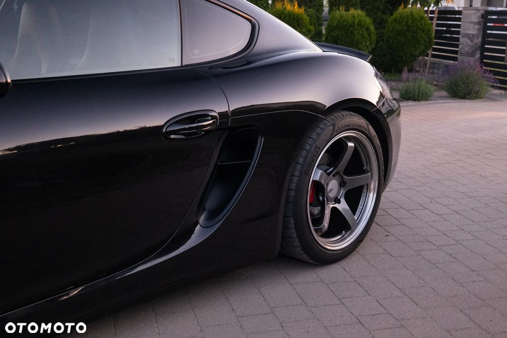 Porsche Cayman - 19