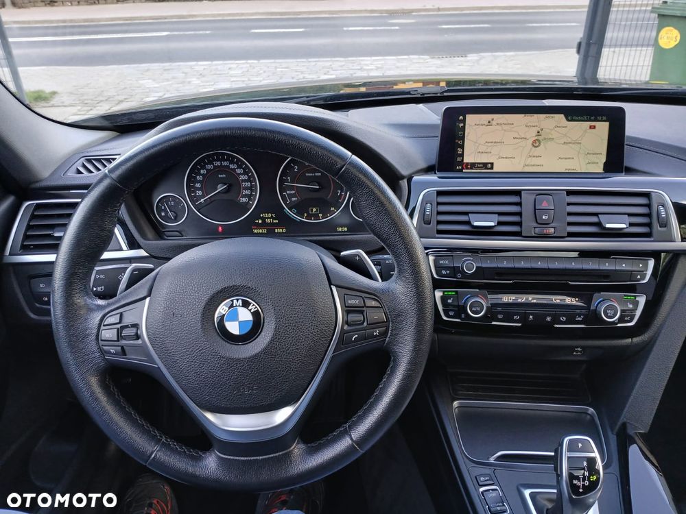 BMW Seria 3 320i GPF M Sport Shadow sport - 14