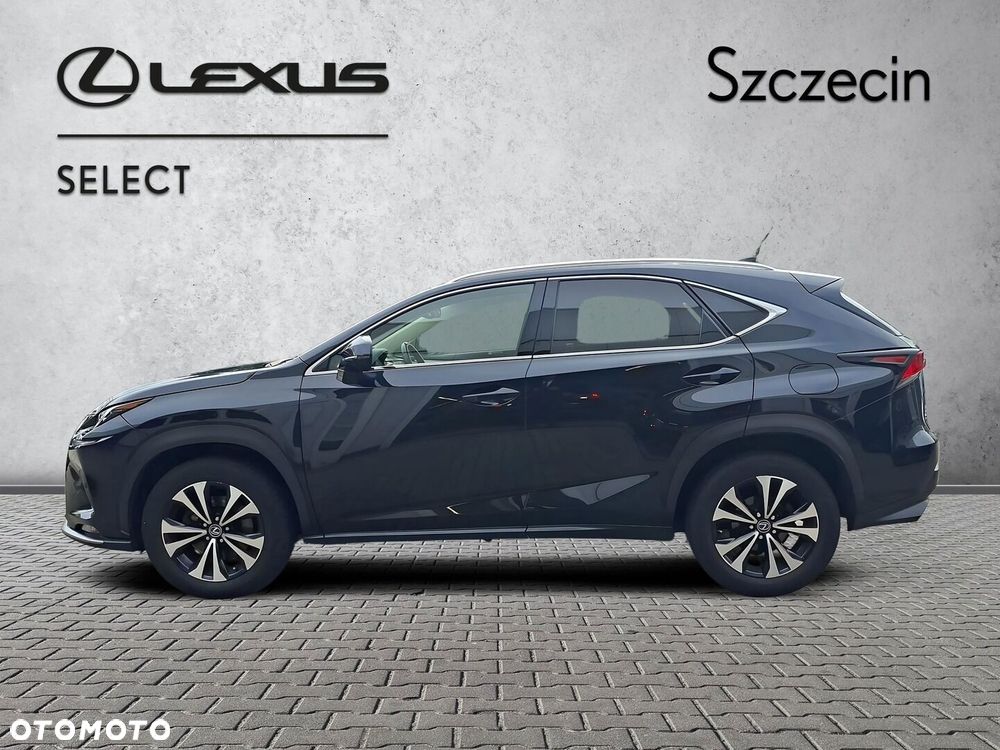 Lexus NX 300 F Impression AWD - 2