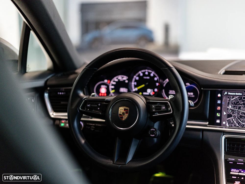 Porsche Panamera Sport Turismo 4 E-Hybrid Platinum Edition - 22