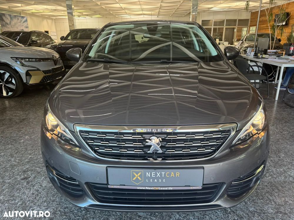 Peugeot 308 BlueHDi 130 EAT8 Allure - 3