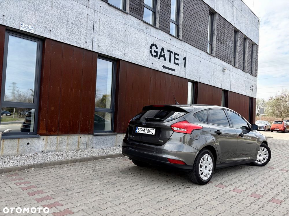 Ford Focus 1.0 EcoBoost 99g Trend - 17