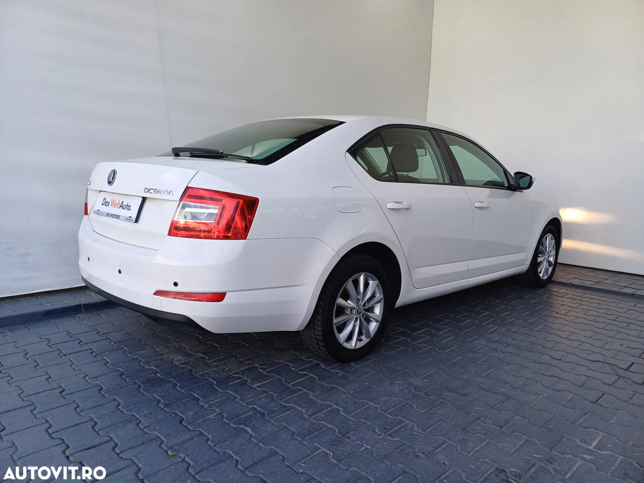 Skoda Octavia 1.6 TDI AMBITION - 22