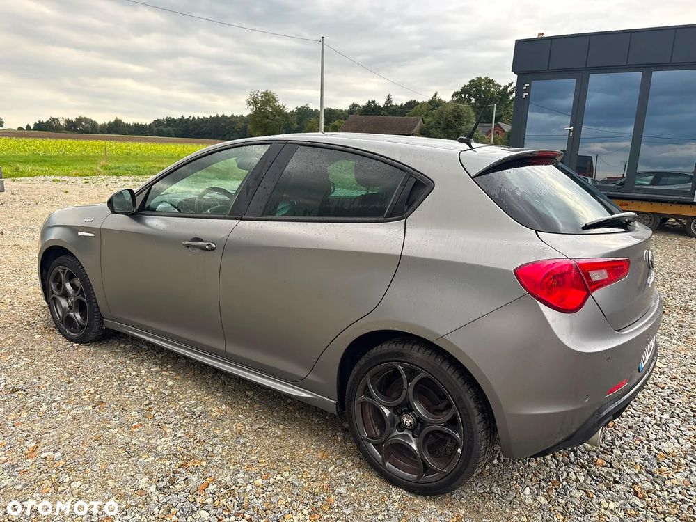 Alfa Romeo Giulietta 2.0 JTDM 16V Sprint - 2