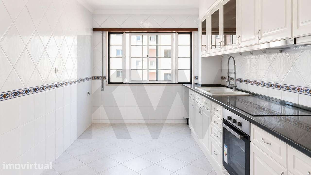 Apartamento T3 para Venda em Prior Velho, Loures | Parqueamento e Vist - Grande imagem: 5/26