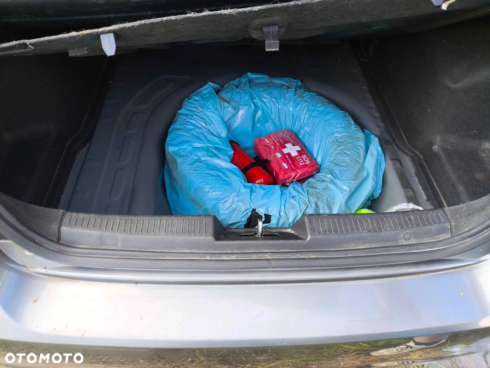Chevrolet Aveo - 9