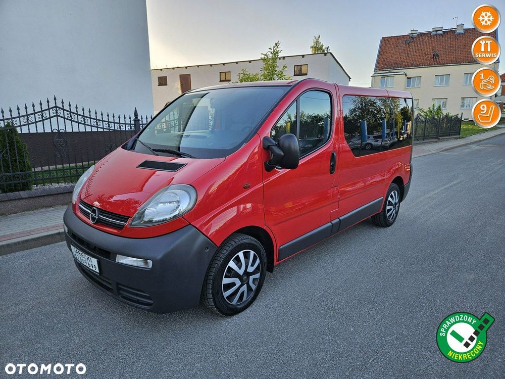 Opel Vivaro - 1