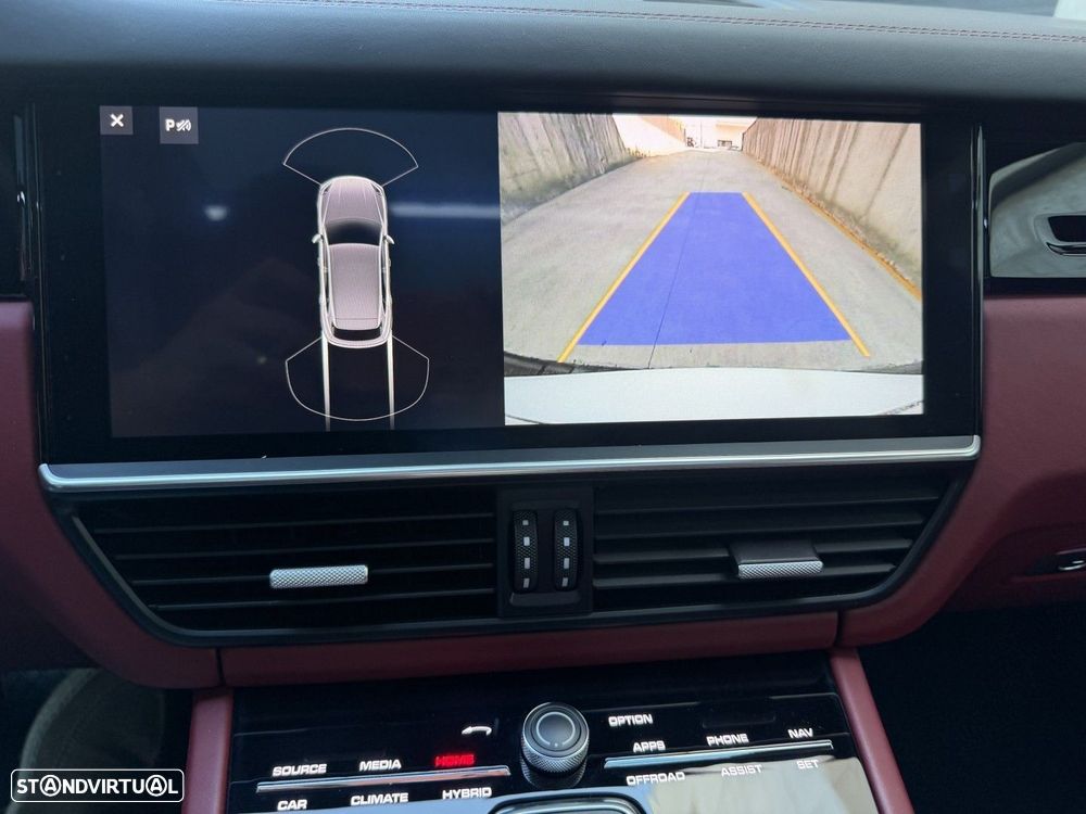 Porsche Cayenne E-Hybrid Platinum Edition - 16