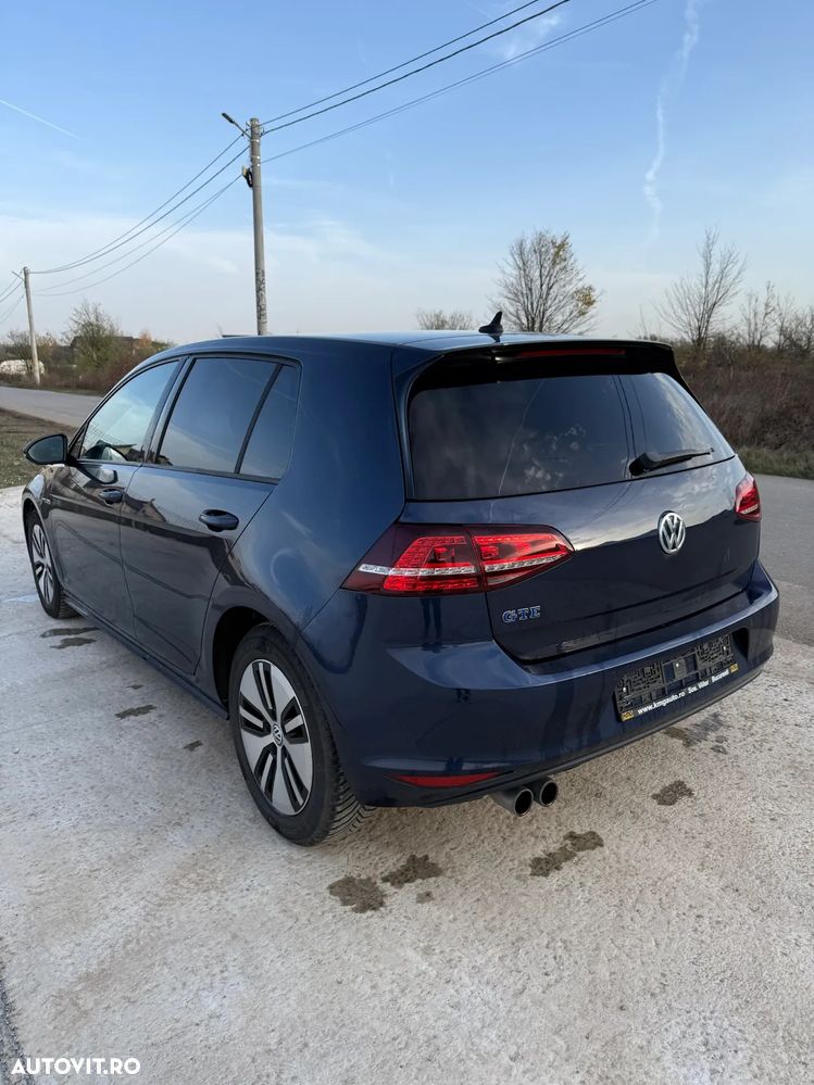 Volkswagen Golf 1.4 GTE Plug-In-Hybrid DSG - 4