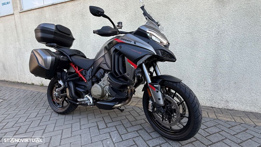 Ducati Multistrada V4S Grand Tour - 1