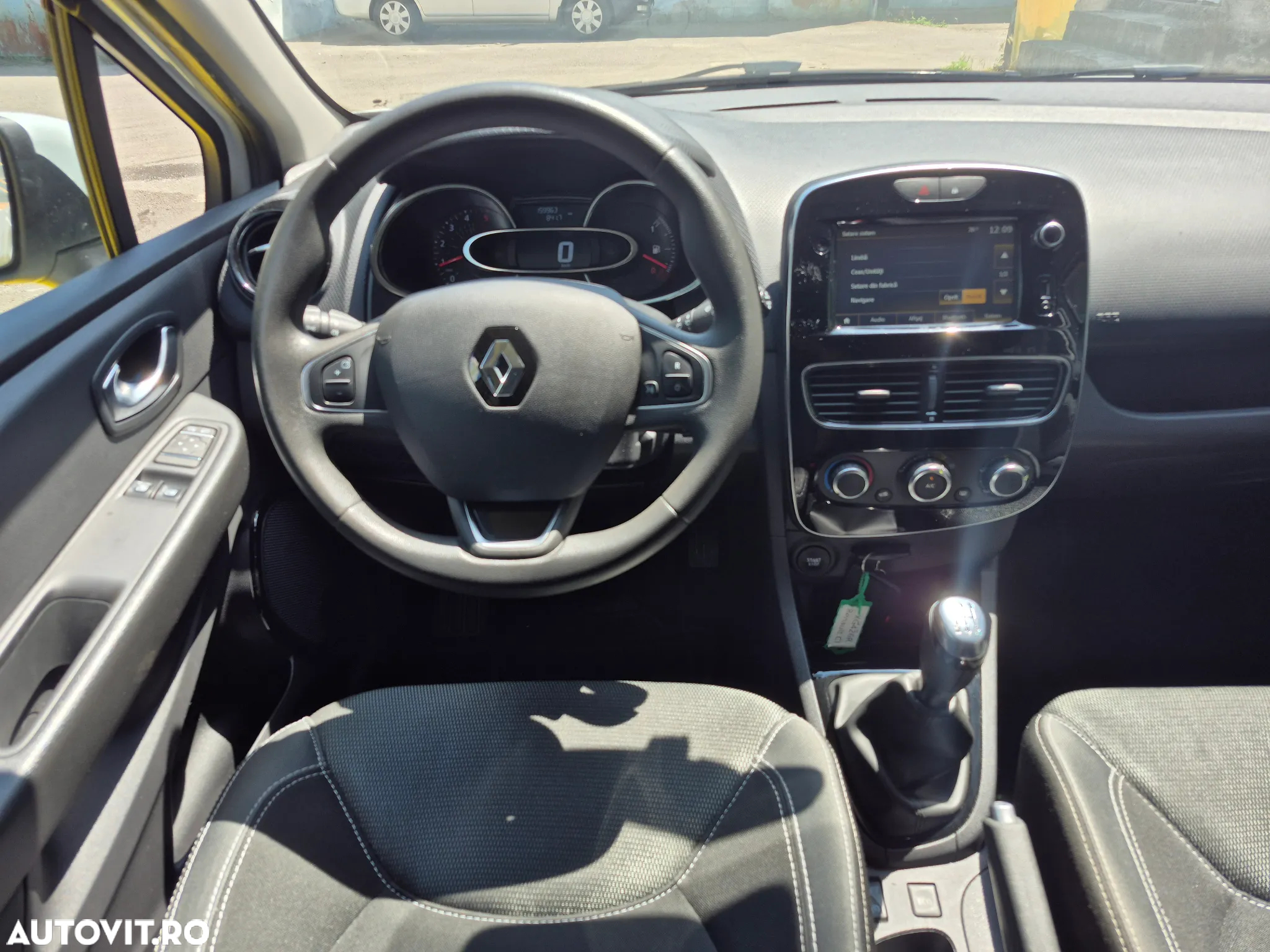 Renault Clio (Energy) dCi 90 Start & Stop LIMITED - 13
