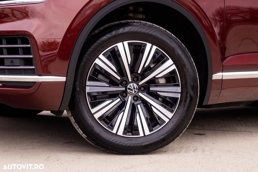 Volkswagen Touareg 3.0 V6 e-Hybrid 4Motion Aut. R - 8