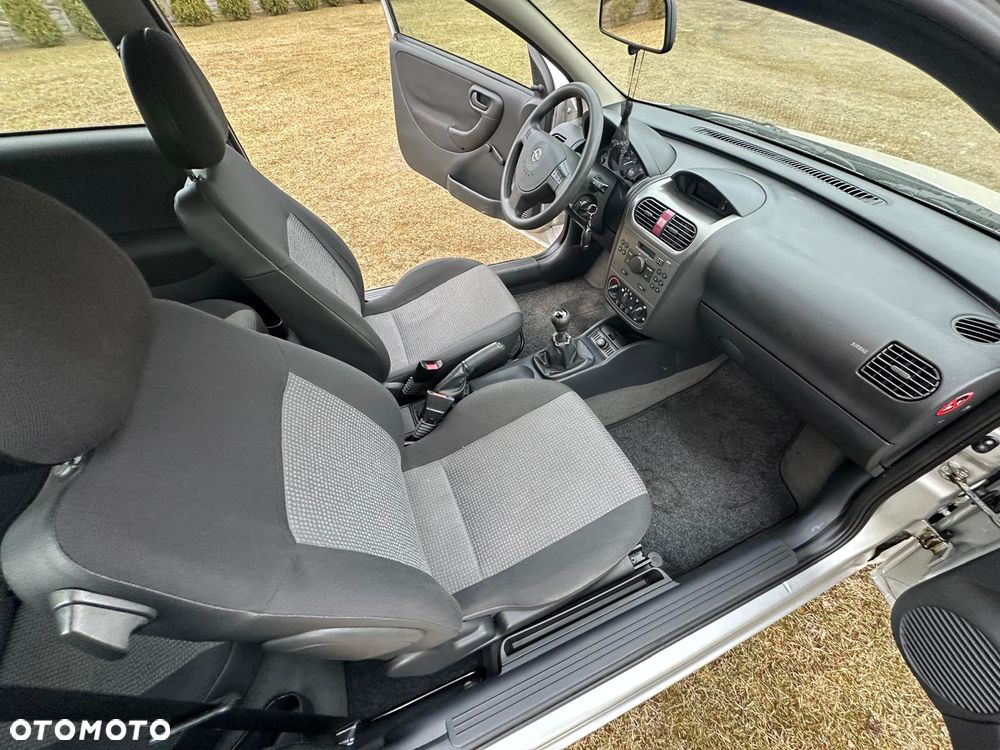 Opel Corsa - 13