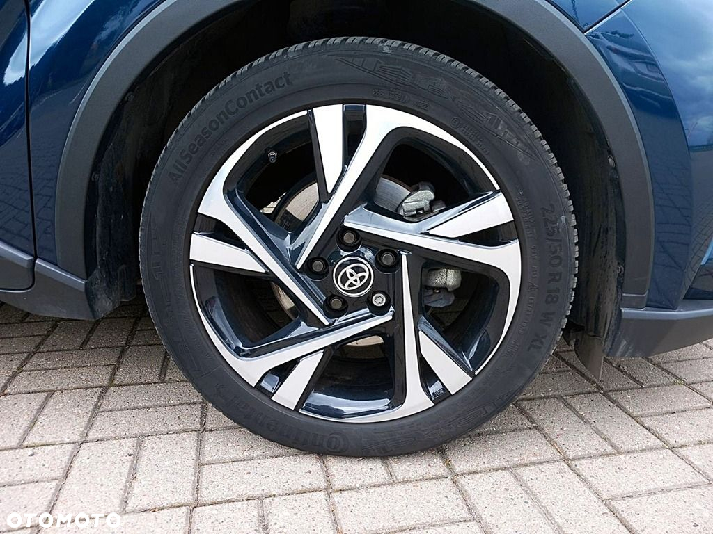 Toyota C-HR - 16