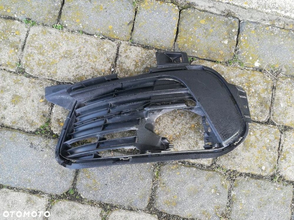PEUGEOT 308 T9 LIFT KRATKA LEWA ZDERZAKA HALOGEN - 1