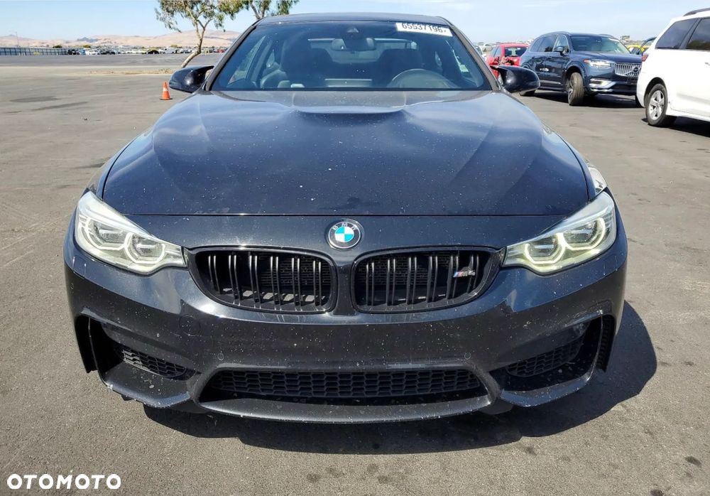 BMW M4 DKG - 5
