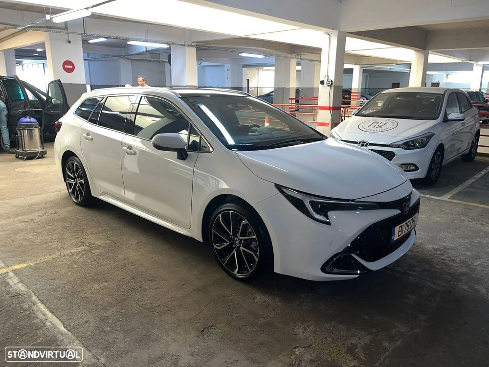 Toyota Corolla Touring Sports 1.8 Hybrid Exclusive - 11