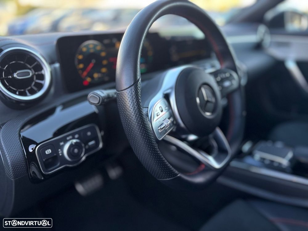 Mercedes-Benz CLA 250 e Shooting Brake AMG Line - 14