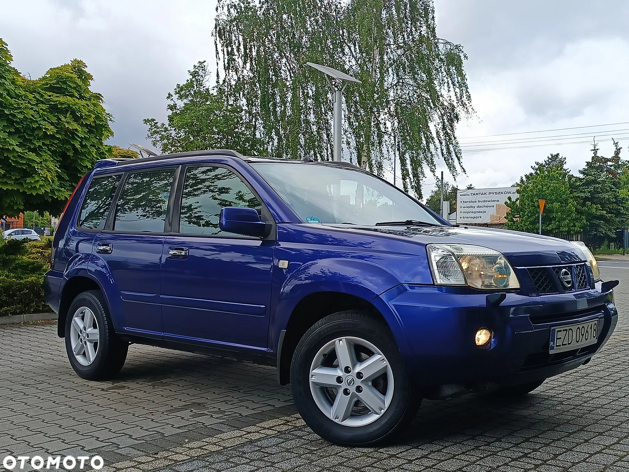 Nissan X-Trail 2.0 4x4 XE - 8