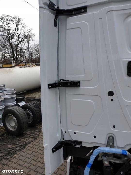 spojlery spoilery owiewki kabiny mercedes-benz actros big space mp5 - 6