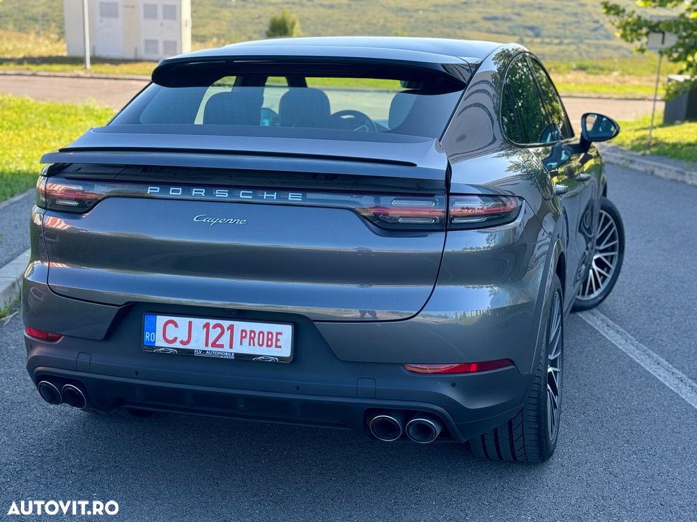 Porsche Cayenne Coupe Tiptronic S Platinum Edition - 5