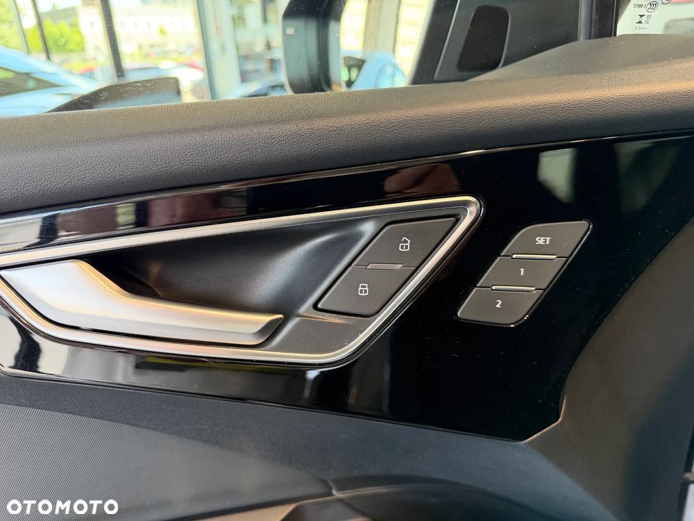 Audi Q4 e-tron 50 77kWh Quattro S Line - 21