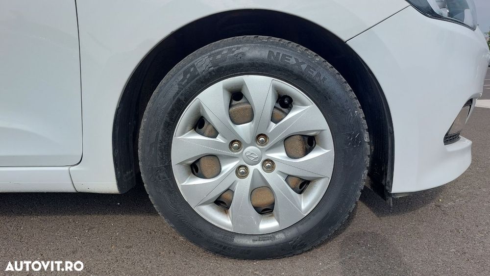 Hyundai i20 - 16