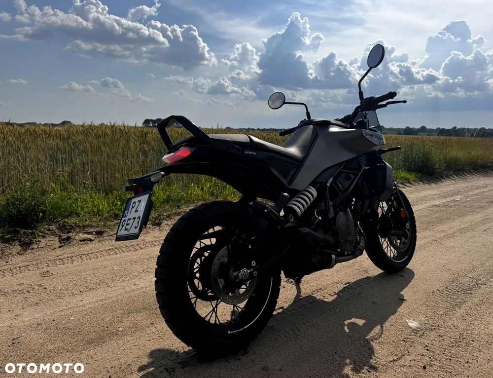 Husqvarna Svartpilen - 12