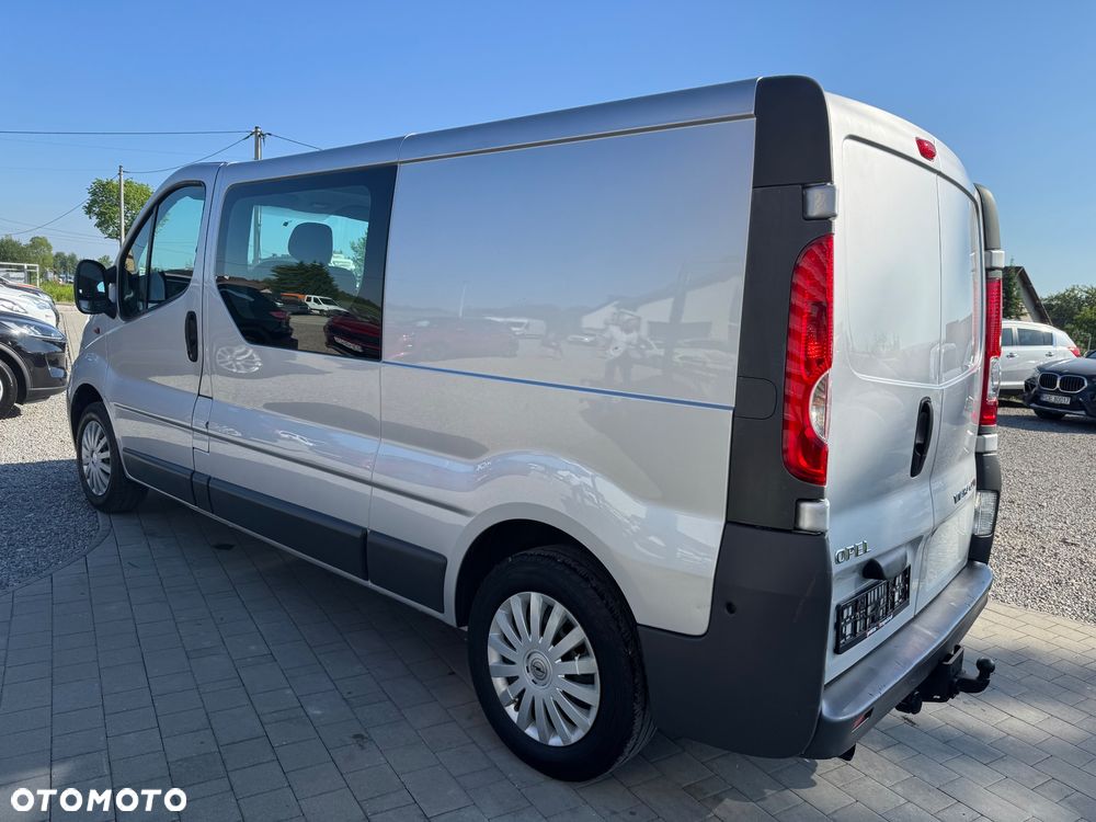 Opel Vivaro - 6