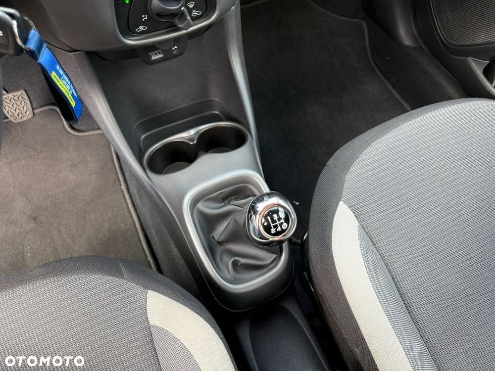 Toyota Aygo - 13
