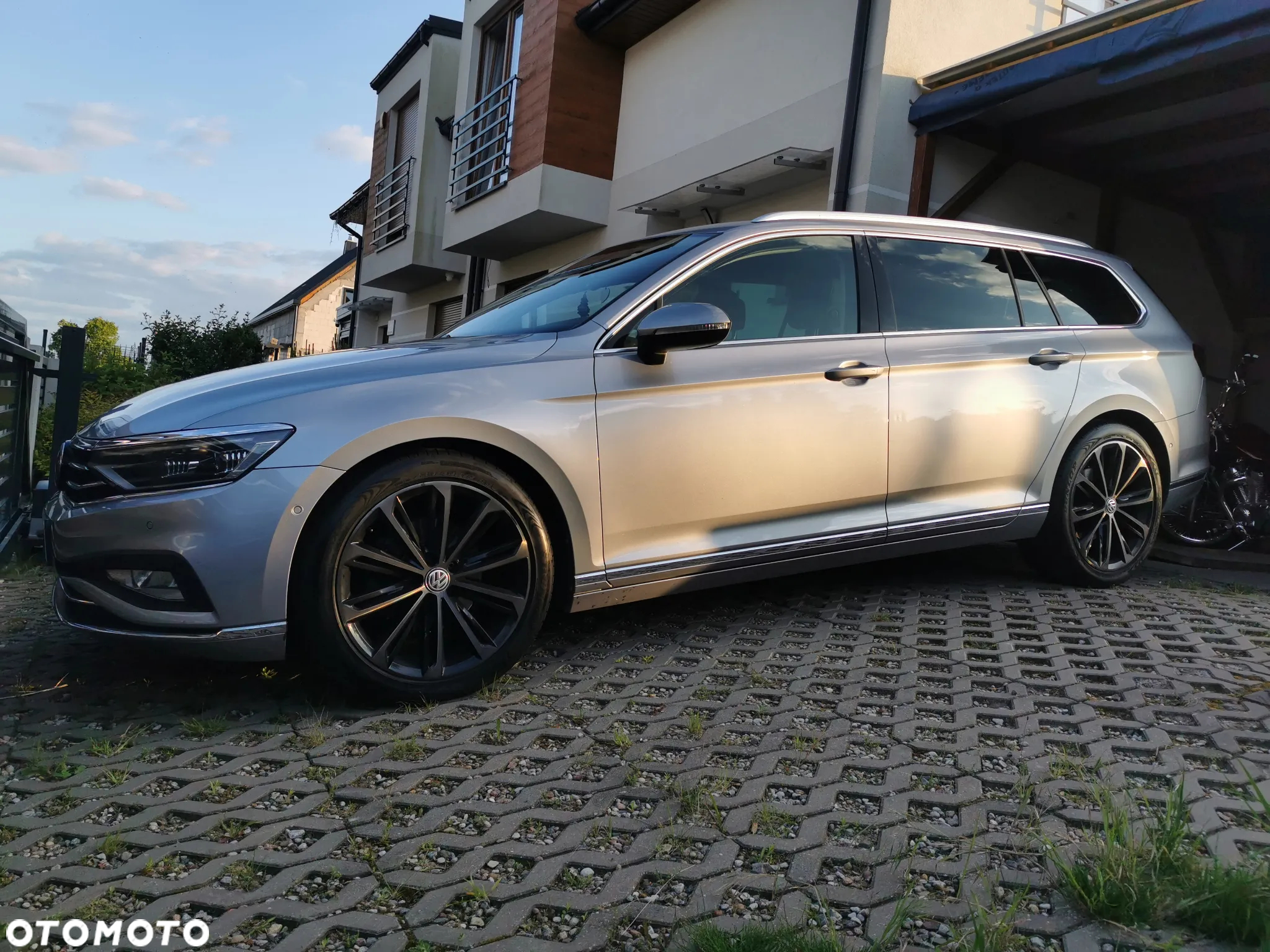 Volkswagen Passat - 17