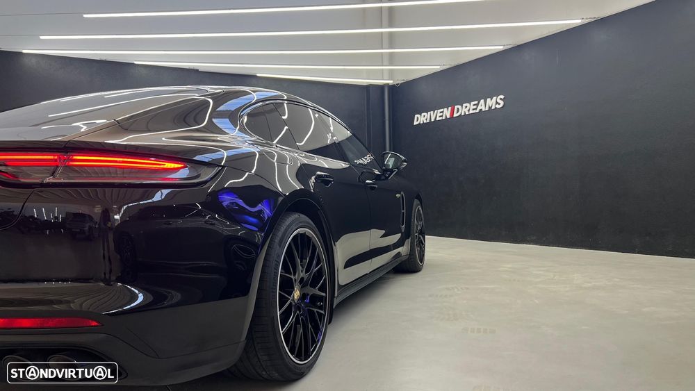Porsche Panamera 4 E-Hybrid Platinum Edition - 10