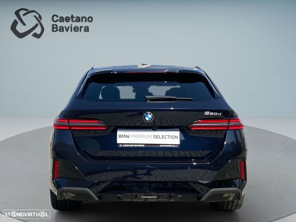 BMW 520 d Pack Desportivo M Pro - 29