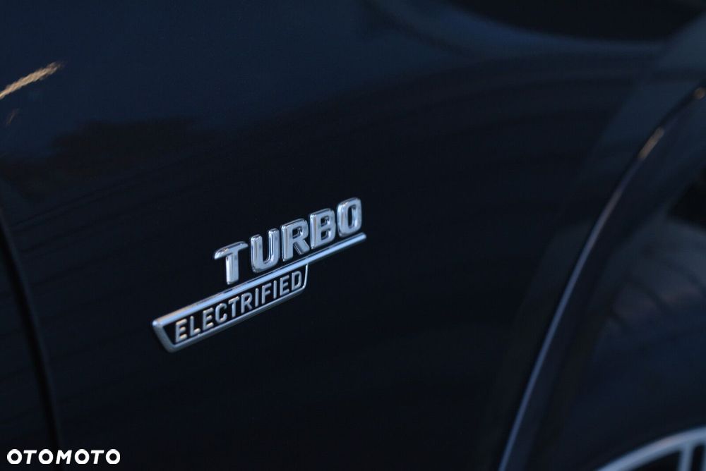 Mercedes-Benz GLC - 7