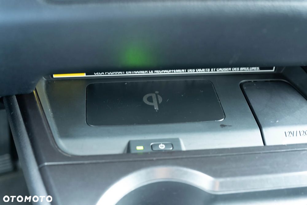 Lexus UX 250h Prestige 2WD - 36