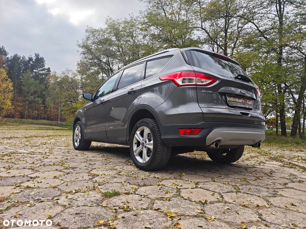 Ford Kuga 2.0 TDCi 4x4 Titanium - 15