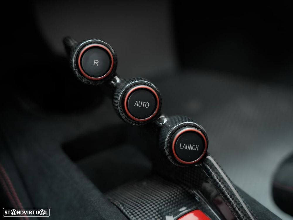 Ferrari 488 Pista - 9