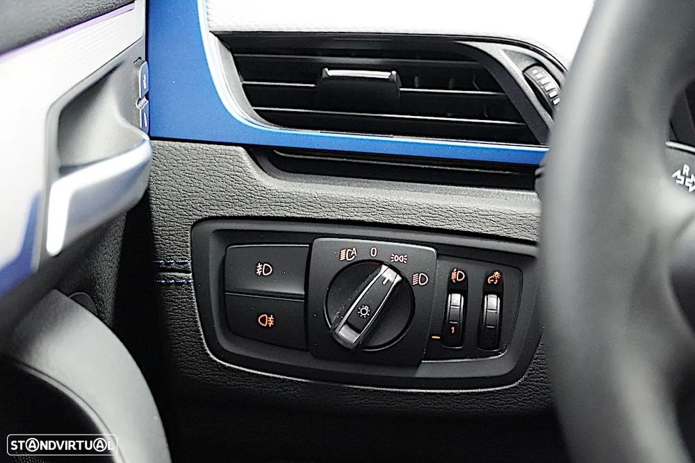 BMW X1 25 e xDrive Pack M - 36