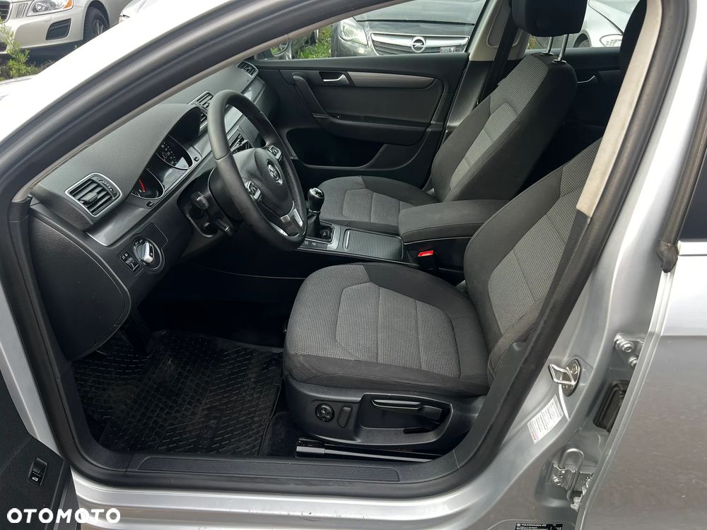Volkswagen Passat Variant 2.0 TDI BlueMotion Technology Comfortline - 13