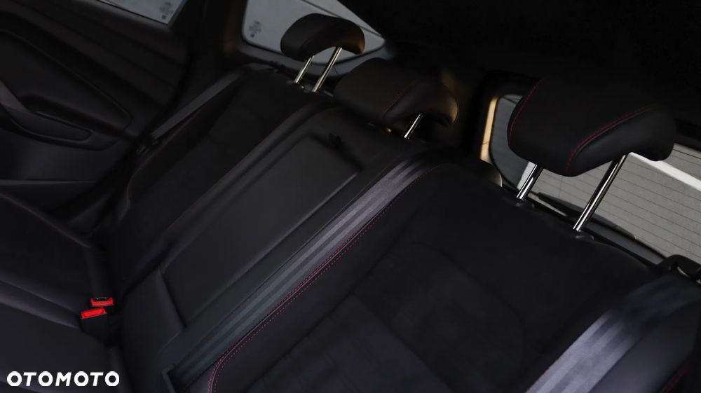 Ford Kuga 1.5 EcoBoost 4x4 ST-Line - 27