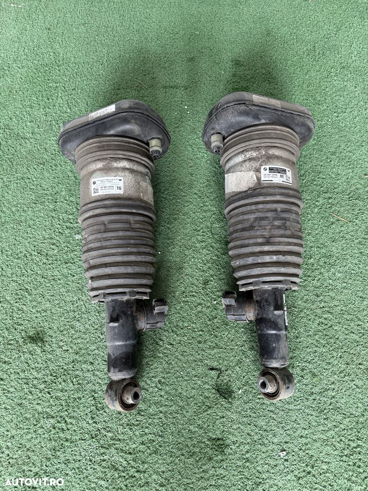 Perna aer amortizor stanga dreapta spate Bmw X5 G05 X6 G06 X7 G07 - 1