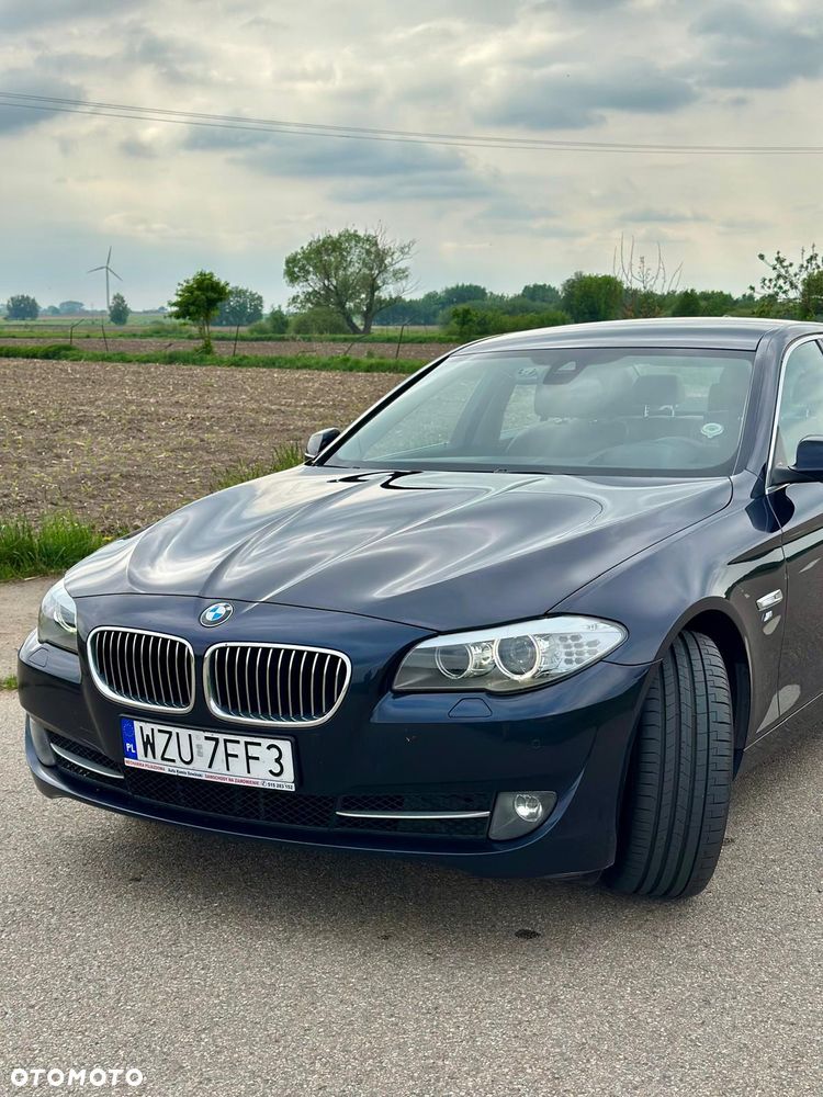 BMW Seria 5 520d - 8