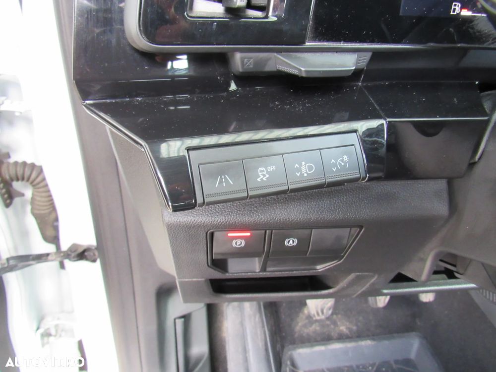 Renault Austral MHEV 140 Equilibre - 31