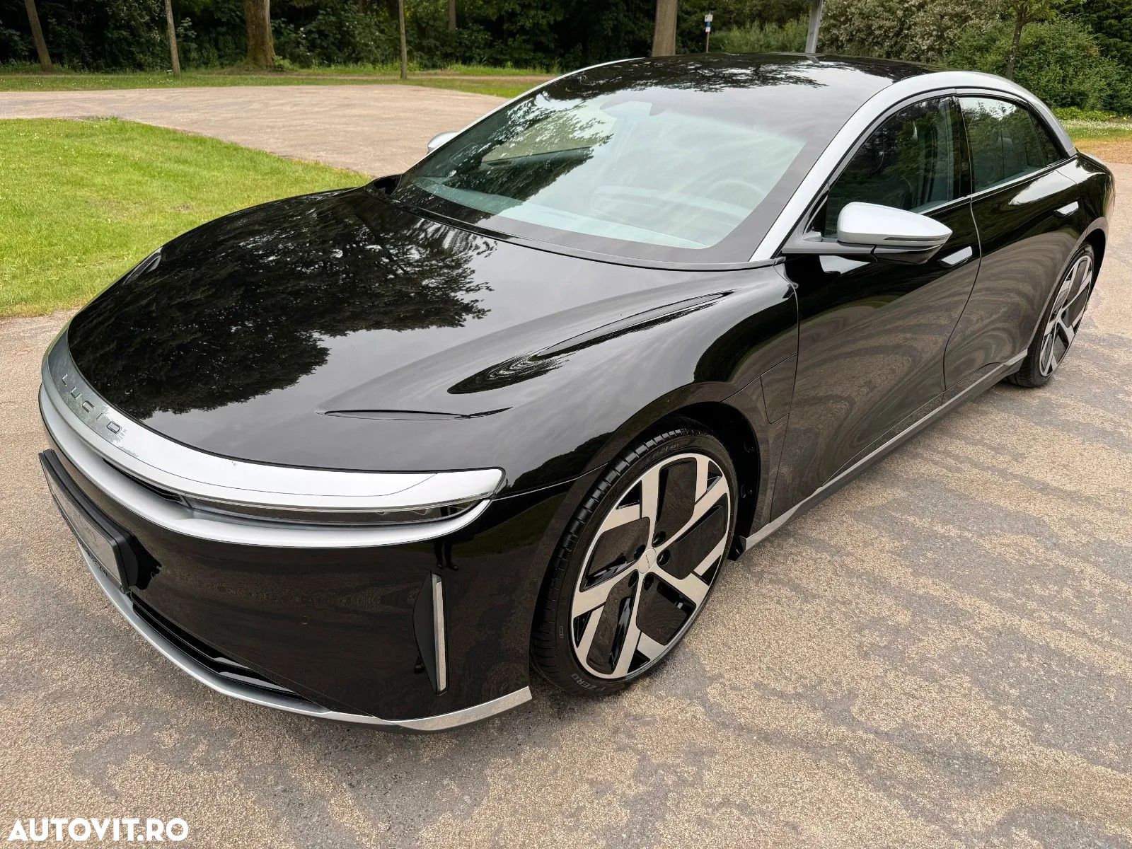 Lucid Air - 1